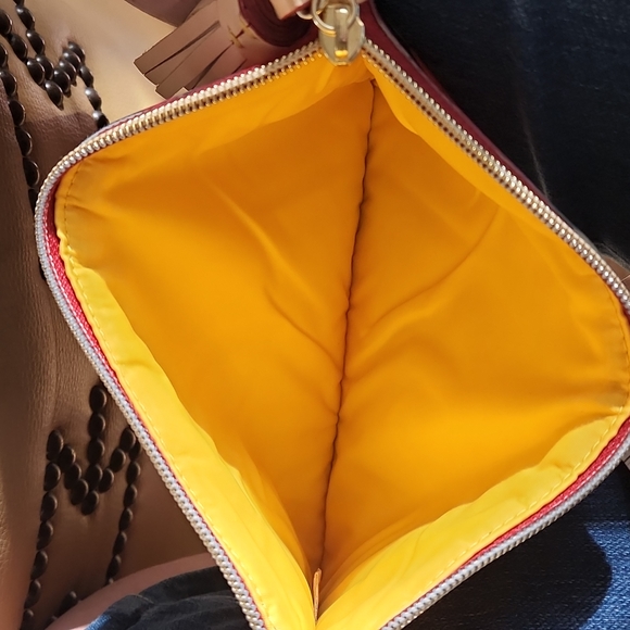 NWOT Dooney & Bourke Rose And Tassel Cosmetic Pouch - Picture 6 of 7